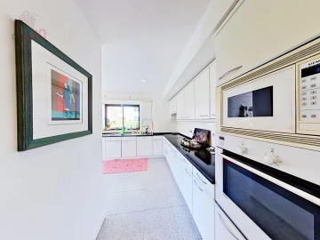 Apartamento T6 para Venda em Parque das Nações