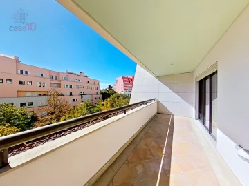 Apartamento T6 para Venda em Parque das Nações