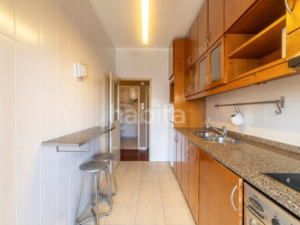 Apartamento T2 para Venda em Cedofeita, Santo Ildefonso, Sé, Miragaia, São Nicolau e Vitória Foto 7