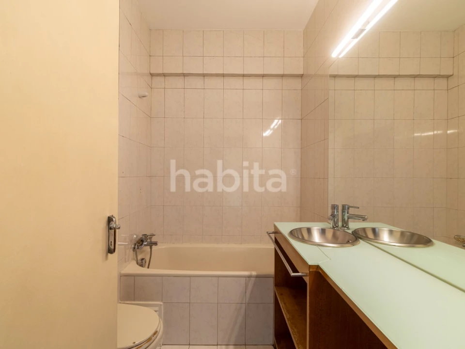 Apartamento T2 para Venda em Cedofeita, Santo Ildefonso, Sé, Miragaia, São Nicolau e Vitória Foto 24