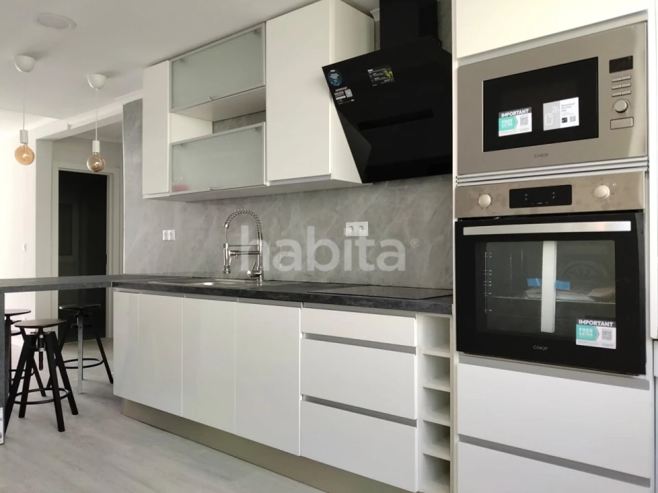 Apartamento T2 para Venda em Benfica Foto 1