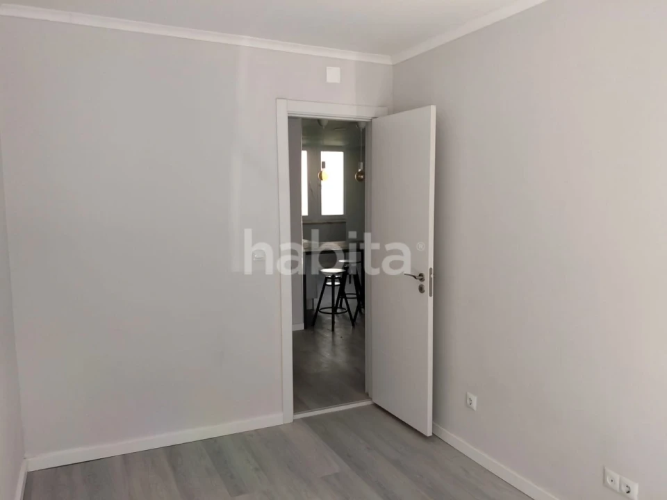 Apartamento T2 para Venda em Benfica Foto 8