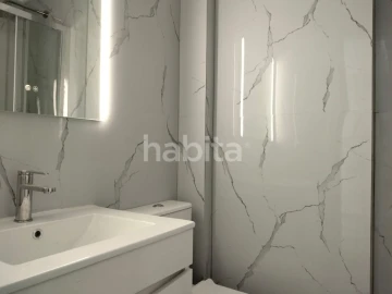 Apartamento T2 para Venda em Benfica