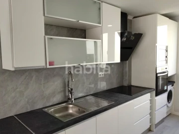 Apartamento T2 para Venda em Benfica