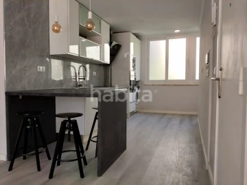 Apartamento T2 para Venda em Benfica
