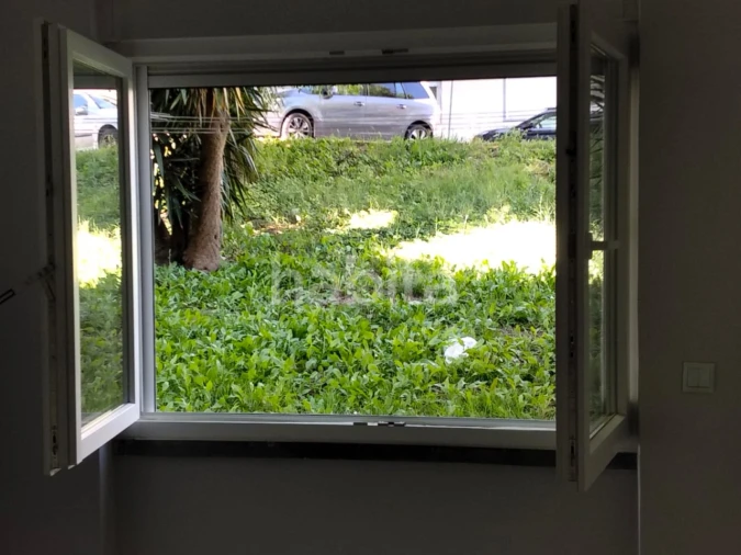 Apartamento T2 para Venda em Benfica Foto 4