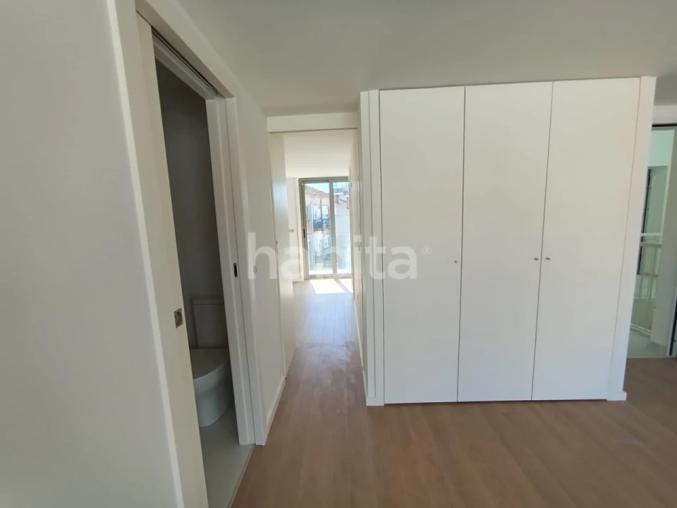 Apartamento T2 para Venda em Cedofeita, Santo Ildefonso, Sé, Miragaia, São Nicolau e Vitória Foto 6