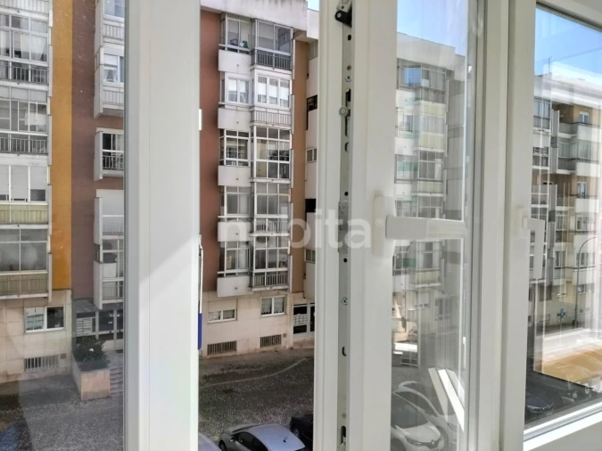 Apartamento T2 para Venda em Oeiras e São Julião da Barra, Paço de Arcos e Caxias Foto 27
