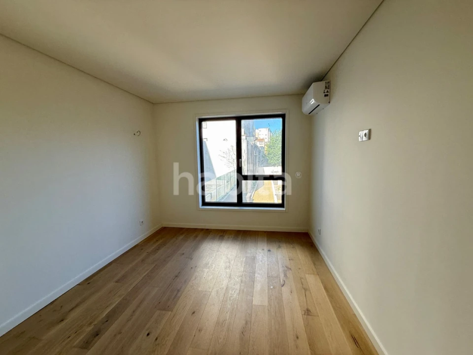 Apartamento T3 para Venda em Cedofeita, Santo Ildefonso, Sé, Miragaia, São Nicolau e Vitória Foto 14