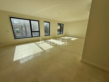 Apartamento T3 para Venda em Cedofeita, Santo Ildefonso, Sé, Miragaia, São Nicolau e Vitória