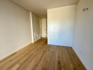 Apartamento T3 para Venda em Cedofeita, Santo Ildefonso, Sé, Miragaia, São Nicolau e Vitória