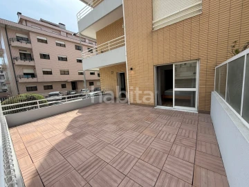 Apartamento T1 para Arrendamento em Cidade da Maia