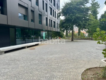 Loja para Arrendamento em Mafamude e Vilar do Paraíso