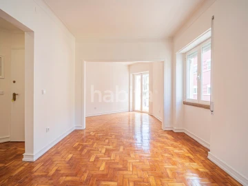 Apartamento T2 para Arrendamento em Estrela