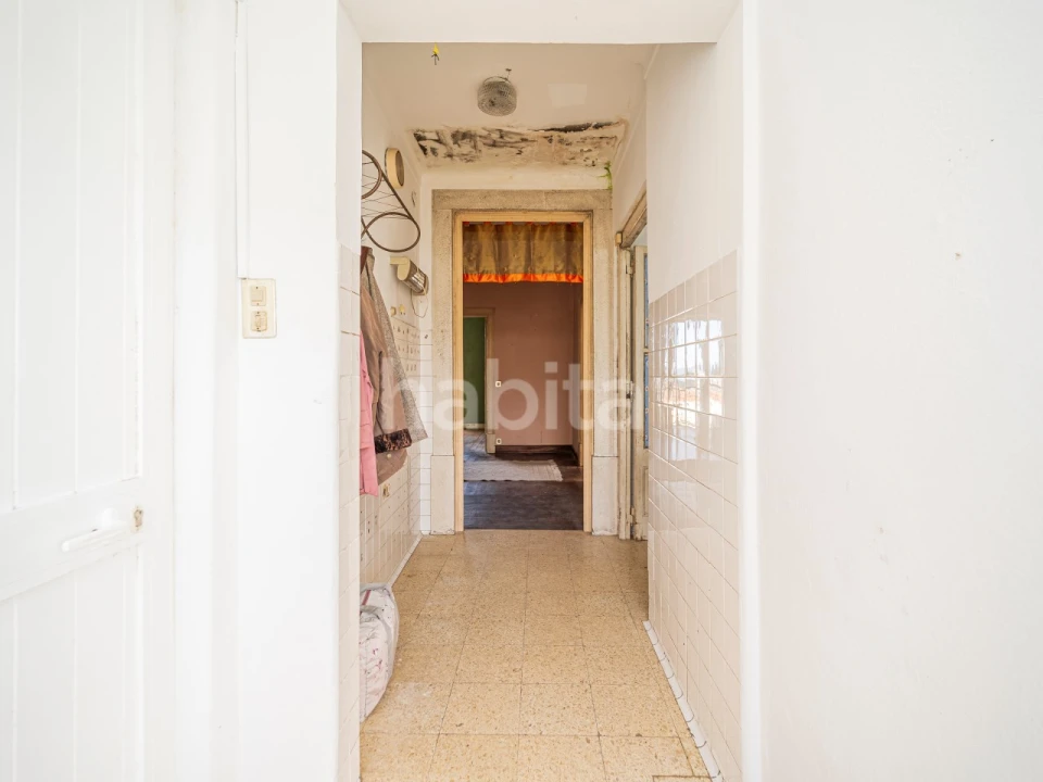 Moradia T6 para Venda em Santa Maria e São Miguel, São Martinho, São Pedro Penaferrim Foto 8