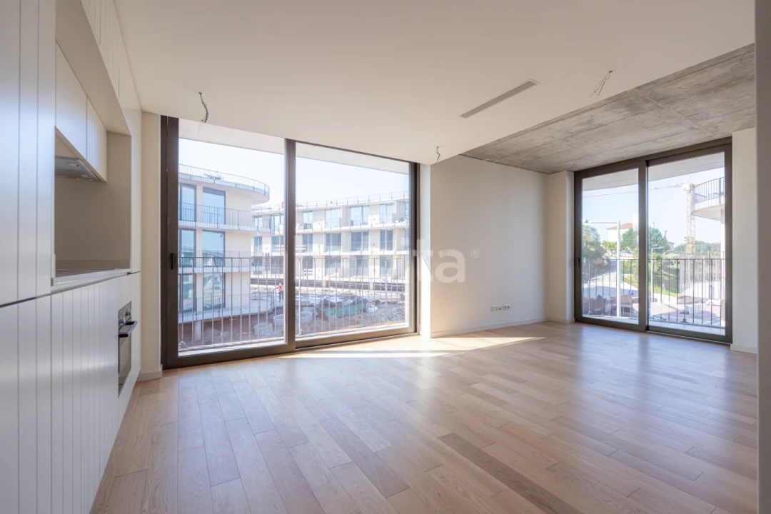 Apartamento T1 para Venda em Santa Clara e Castelo Viegas Foto 1