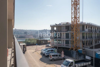 Apartamento T1 para Venda em Santa Clara e Castelo Viegas