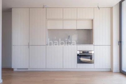 Apartamento T1 para Venda em Santa Clara e Castelo Viegas