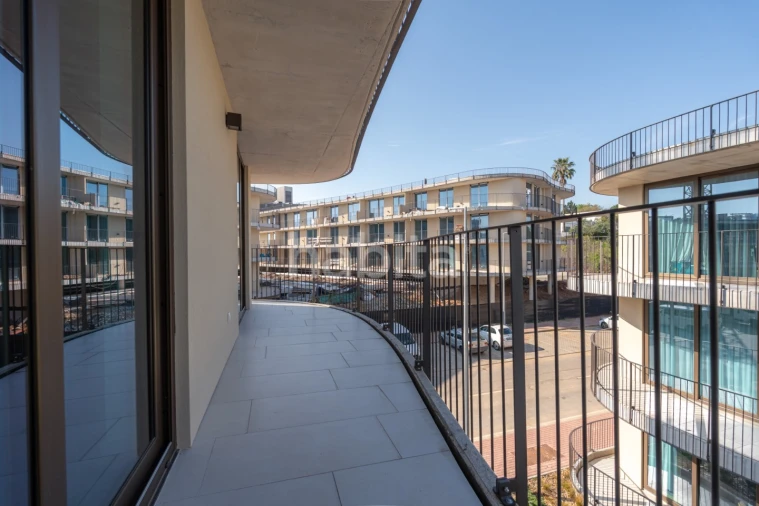 Apartamento T1 para Venda em Santa Clara e Castelo Viegas Foto 6