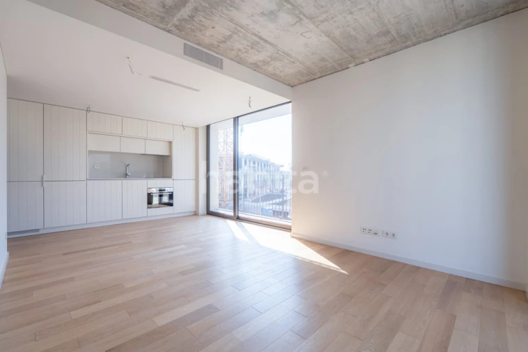Apartamento T1 para Venda em Santa Clara e Castelo Viegas Foto 10
