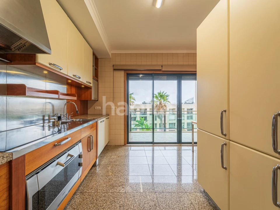 Apartamento T3 para Arrendamento em Belém Foto 27
