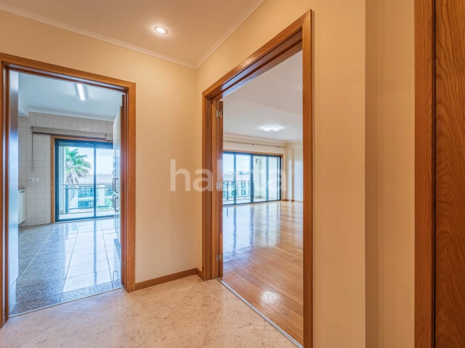 Apartamento T3 para Arrendamento em Belém Foto 25