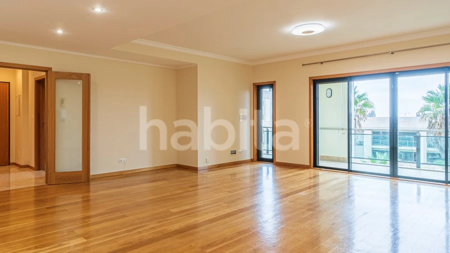 Apartamento T3 para Arrendamento em Belém