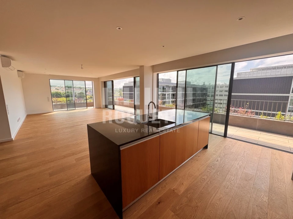 Apartamento T4 para Venda em Matosinhos e Leça da Palmeira Foto 12