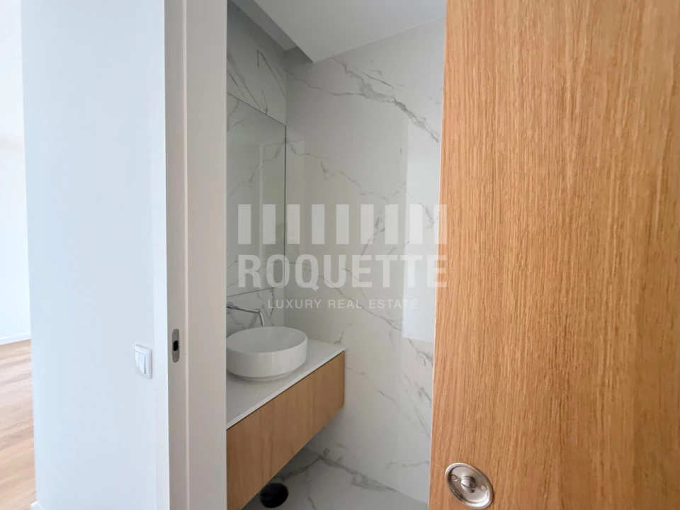 Apartamento T4 para Venda em Matosinhos e Leça da Palmeira Foto 27
