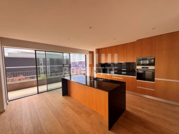 Apartamento T4 para Venda em Matosinhos e Leça da Palmeira