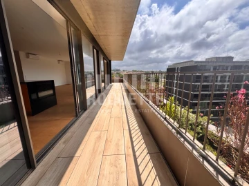Apartamento T4 para Venda em Matosinhos e Leça da Palmeira