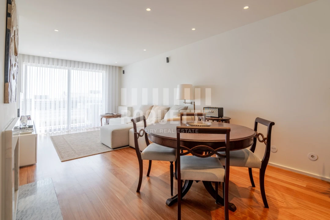 Apartamento T2 para Venda em Aldoar, Foz do Douro e Nevogilde Foto 5