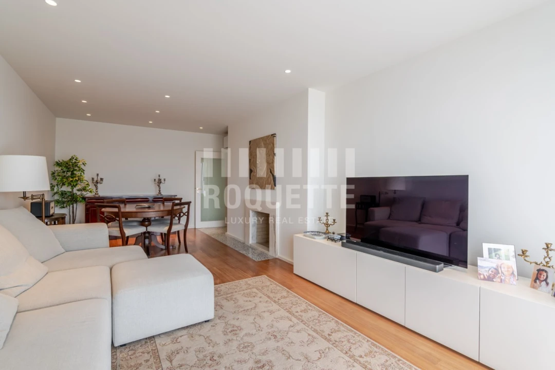 Apartamento T2 para Venda em Aldoar, Foz do Douro e Nevogilde Foto 14