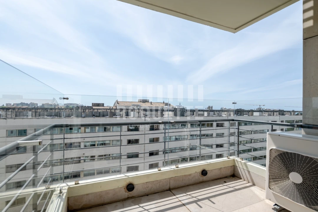 Apartamento T2 para Venda em Aldoar, Foz do Douro e Nevogilde Foto 20