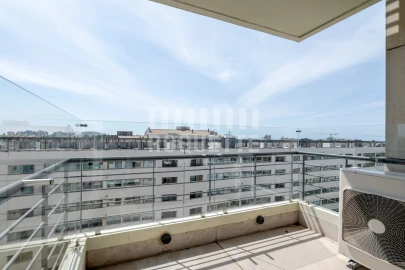 Apartamento T2 para Venda em Aldoar, Foz do Douro e Nevogilde