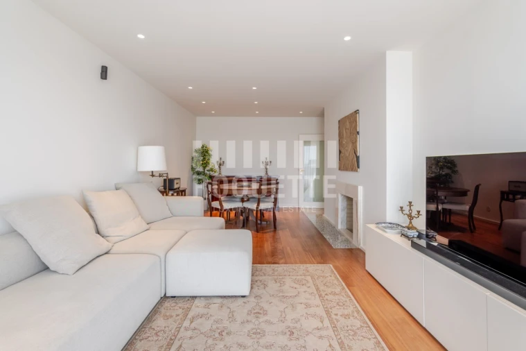 Apartamento T2 para Venda em Aldoar, Foz do Douro e Nevogilde Foto 15