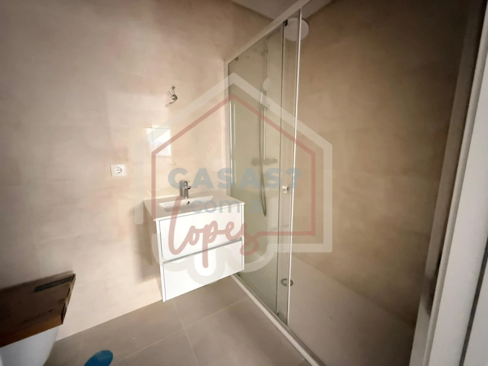 Apartamento T2 para Venda em Esgueira Foto 14