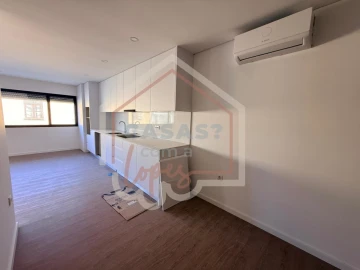 Apartamento T2 para Venda em Esgueira