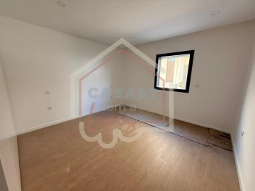 Apartamento T2 para Venda em Esgueira