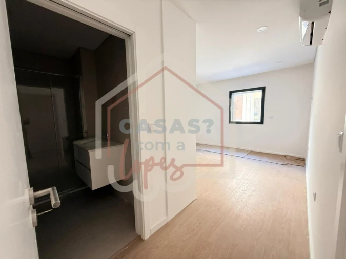Apartamento T2 para Venda em Esgueira Foto 11