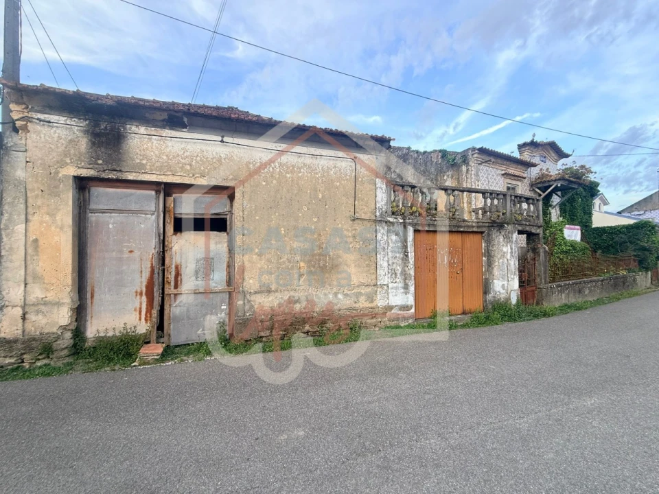 Moradia T2 para Venda em Eixo e Eirol Foto 3