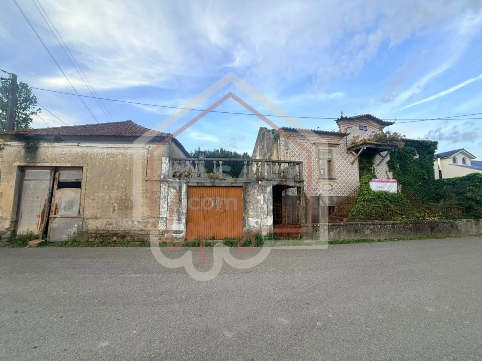 Moradia T2 para Venda em Eixo e Eirol Foto 4