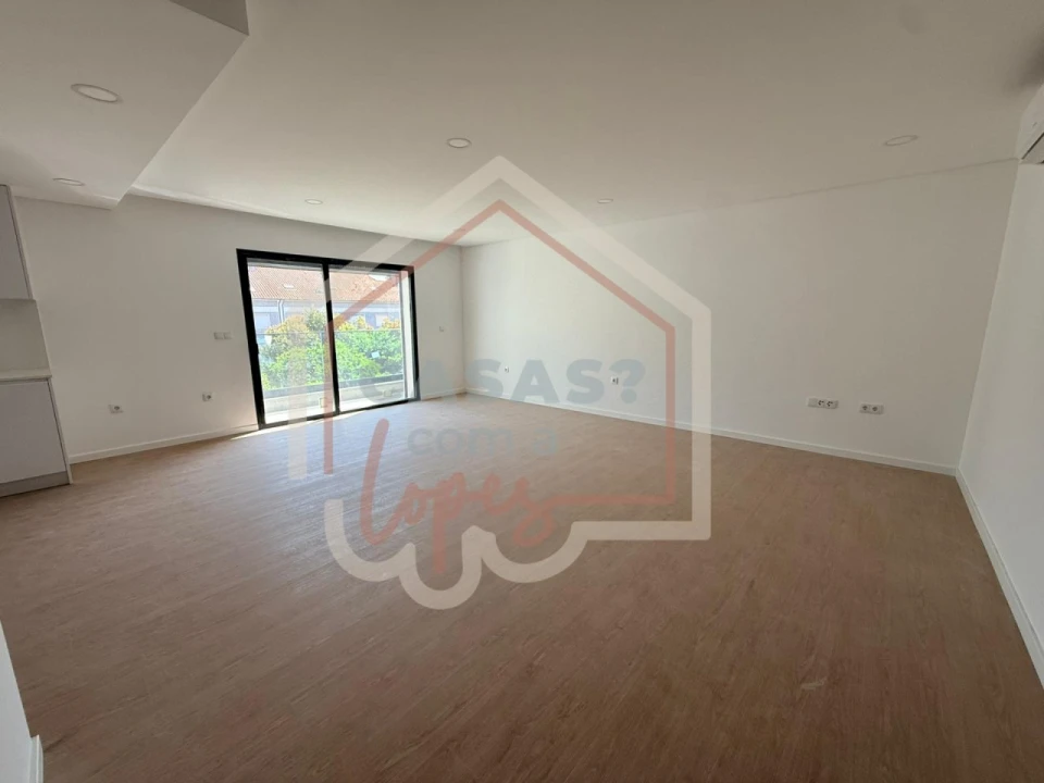 Apartamento T2 para Venda em Esgueira Foto 5
