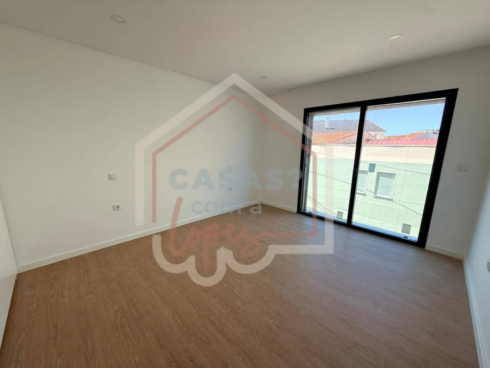 Apartamento T2 para Venda em Esgueira Foto 9