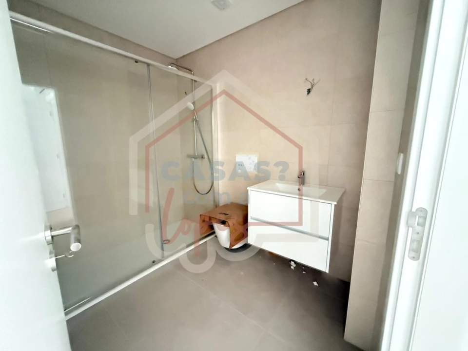 Apartamento T2 para Venda em Esgueira Foto 11