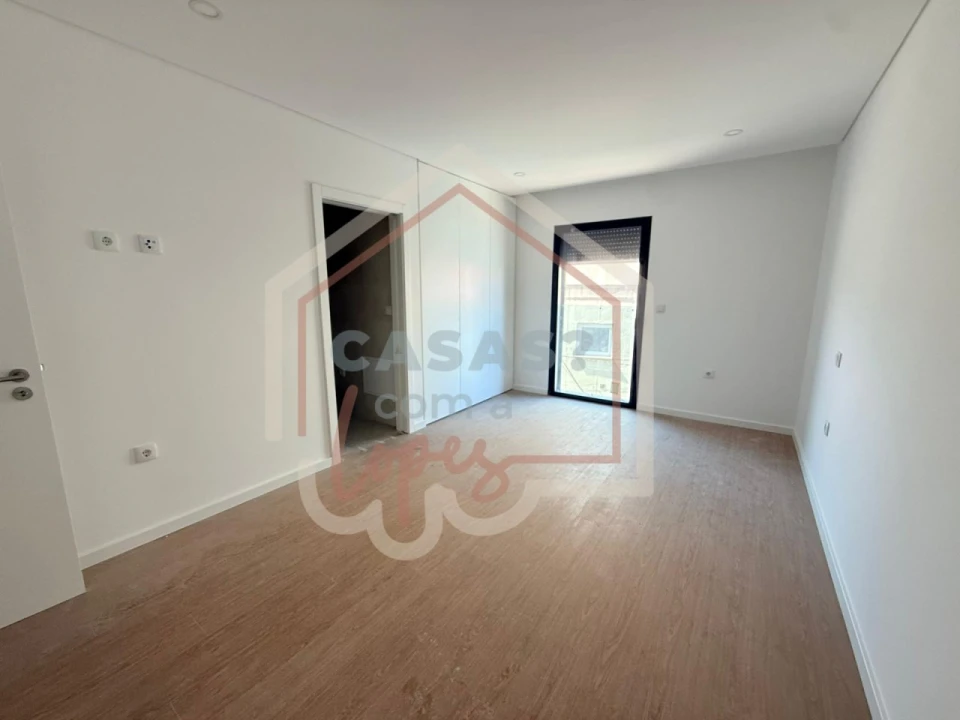 Apartamento T2 para Venda em Esgueira Foto 7