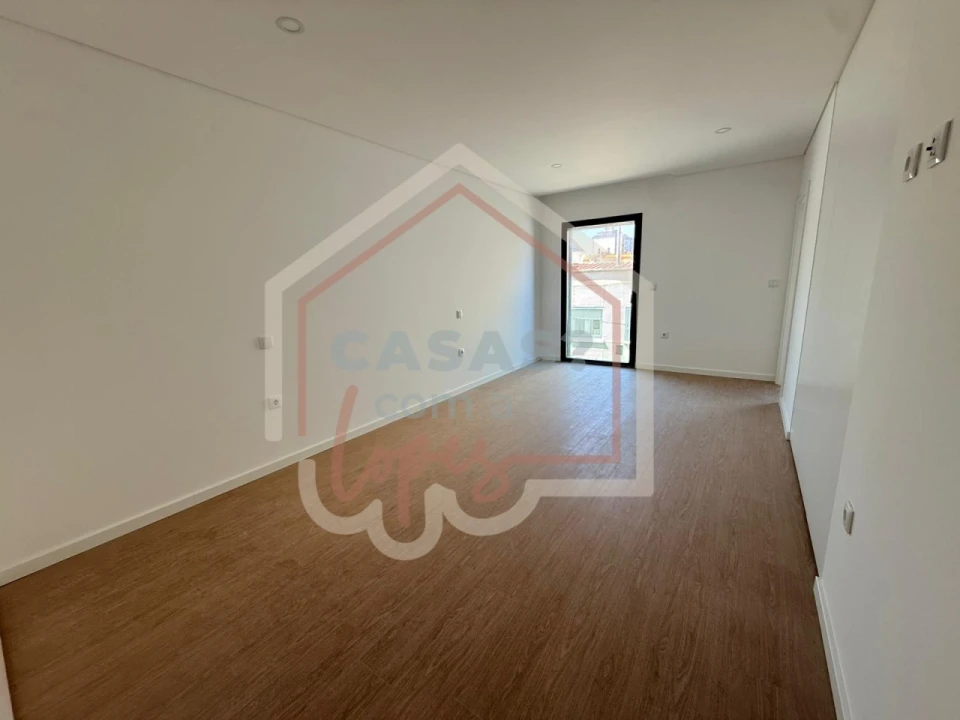 Apartamento T2 para Venda em Esgueira Foto 8
