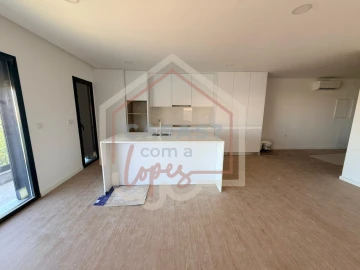 Apartamento T2 para Venda em Esgueira