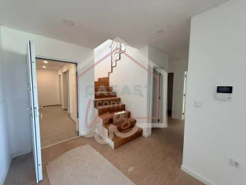 Apartamento T2 para Venda em Esgueira