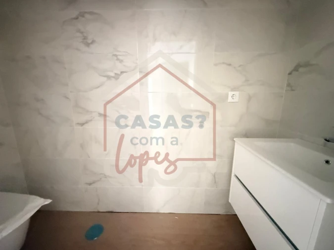 Apartamento T2 para Venda em Esgueira Foto 10